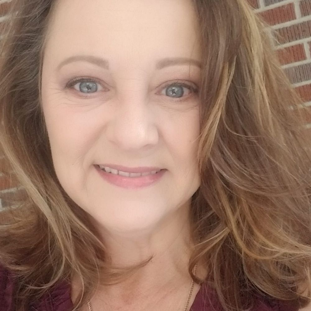 Meet your Posher, Debra